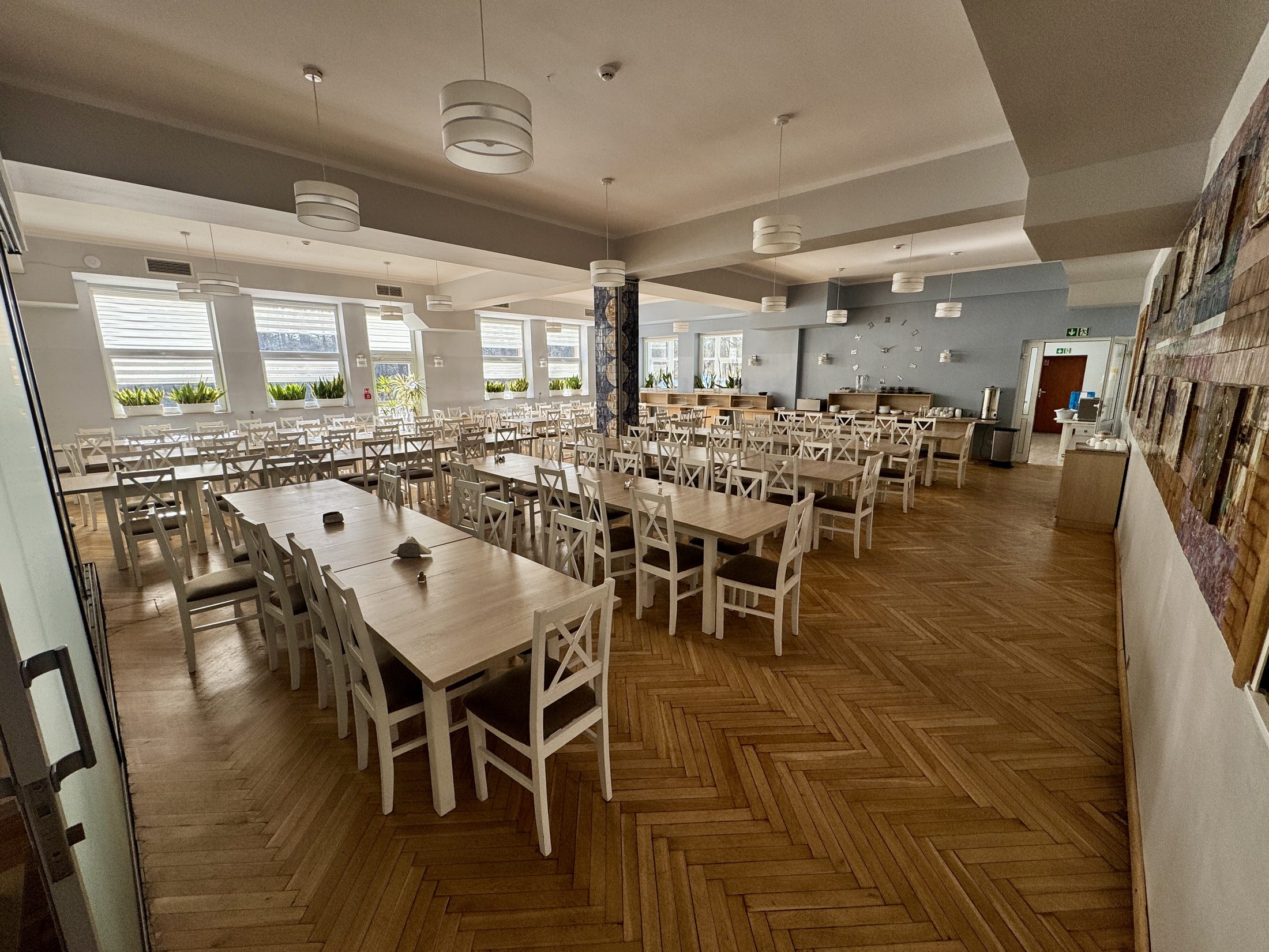 Stołówka — sala jadalna